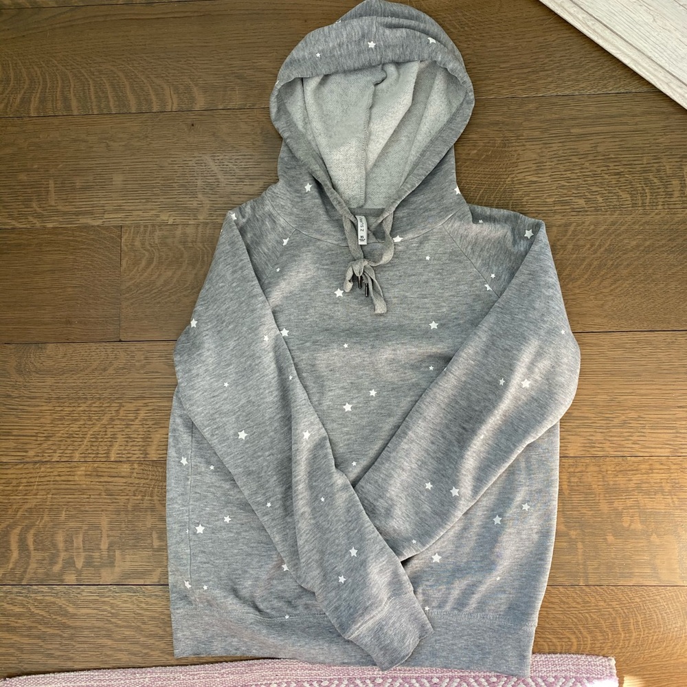 Z supply star hoodie